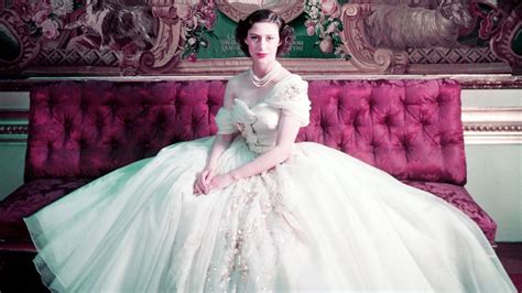 The formidable women behind the legendary Christian Dior .